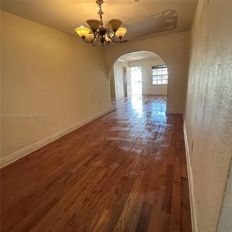 2225 SW 11th Terrace Miami FL 33135