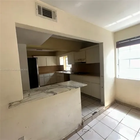 2225 SW 11th Terrace Miami FL 33135