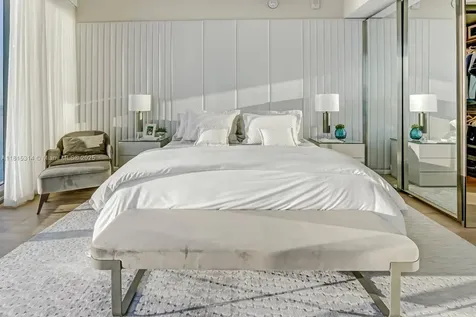 15701 Collins Avenue Sunny Isles Beach FL 33160