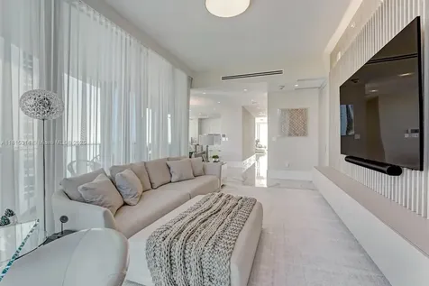 15701 Collins Avenue Sunny Isles Beach FL 33160