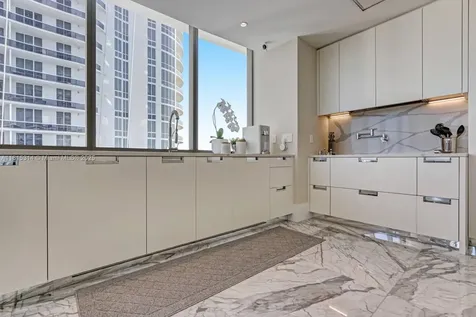 15701 Collins Avenue Sunny Isles Beach FL 33160