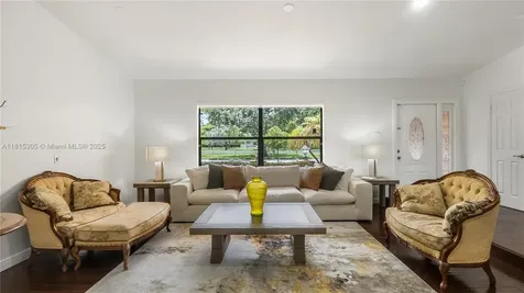 639 NW 101st Terrace Coral Springs FL 33071