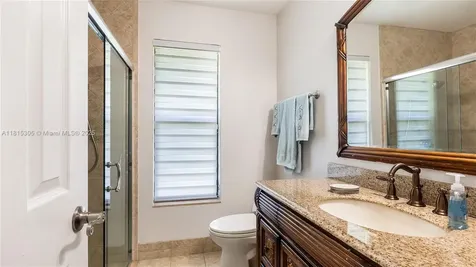 639 NW 101st Terrace Coral Springs FL 33071