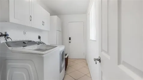 639 NW 101st Terrace Coral Springs FL 33071
