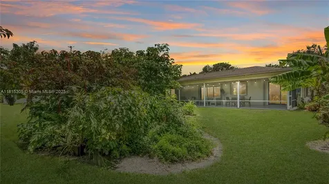 639 NW 101st Terrace Coral Springs FL 33071