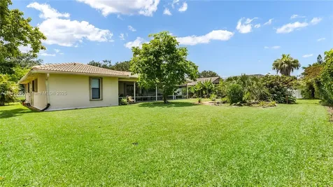 639 NW 101st Terrace Coral Springs FL 33071