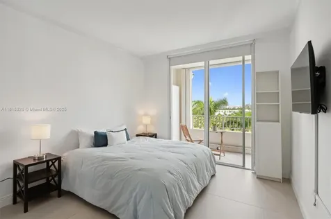 713 Crandon Boulevard Key Biscayne FL 33149