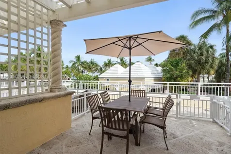 713 Crandon Boulevard Key Biscayne FL 33149