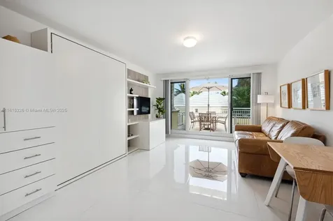 713 Crandon Boulevard Key Biscayne FL 33149