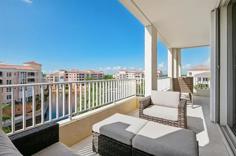 713 Crandon Boulevard Key Biscayne FL 33149