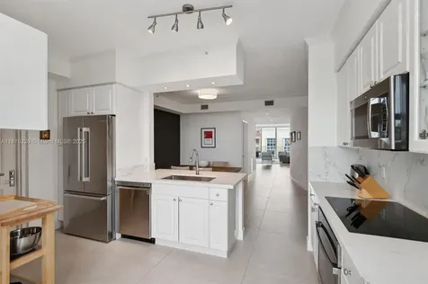 713 Crandon Boulevard Key Biscayne FL 33149