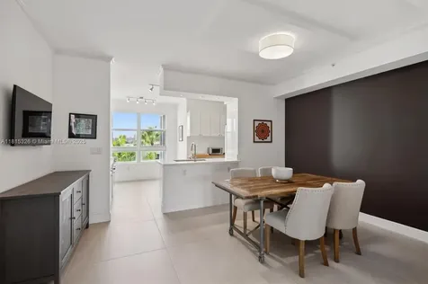 713 Crandon Boulevard Key Biscayne FL 33149