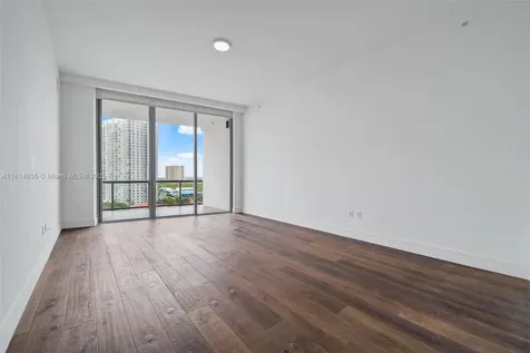 3250 NE 188th Street Aventura FL 33180
