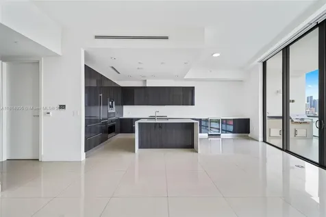 3250 NE 188th Street Aventura FL 33180