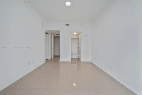 3250 NE 188th Street Aventura FL 33180