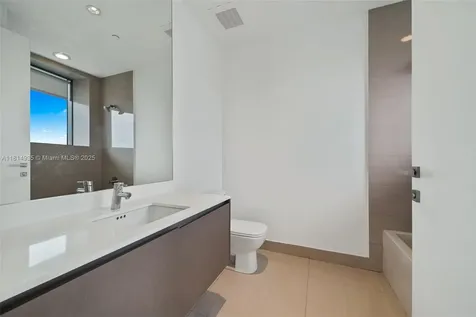 3250 NE 188th Street Aventura FL 33180