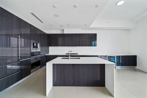 3250 NE 188th Street Aventura FL 33180