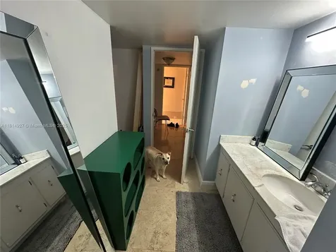600 NE 36th Street Miami FL 33137