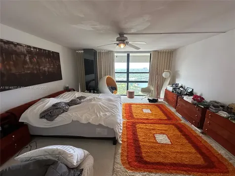 600 NE 36th Street Miami FL 33137