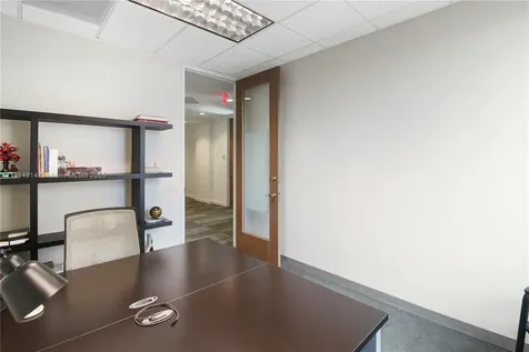 2525 Ponce De Leon Boulevard Coral Gables FL 33134