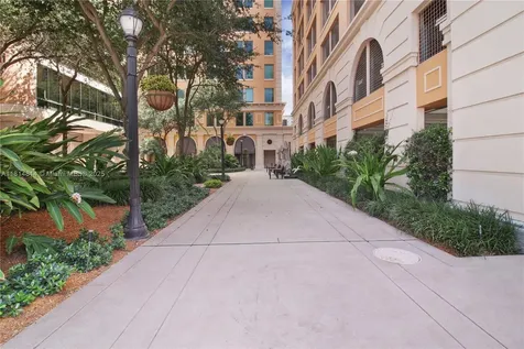2525 Ponce De Leon Boulevard Coral Gables FL 33134