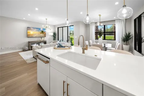 6088 Barbara Circle Naples FL 34112