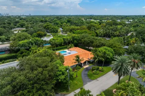 7505 SW 129 Street Pinecrest FL 33156