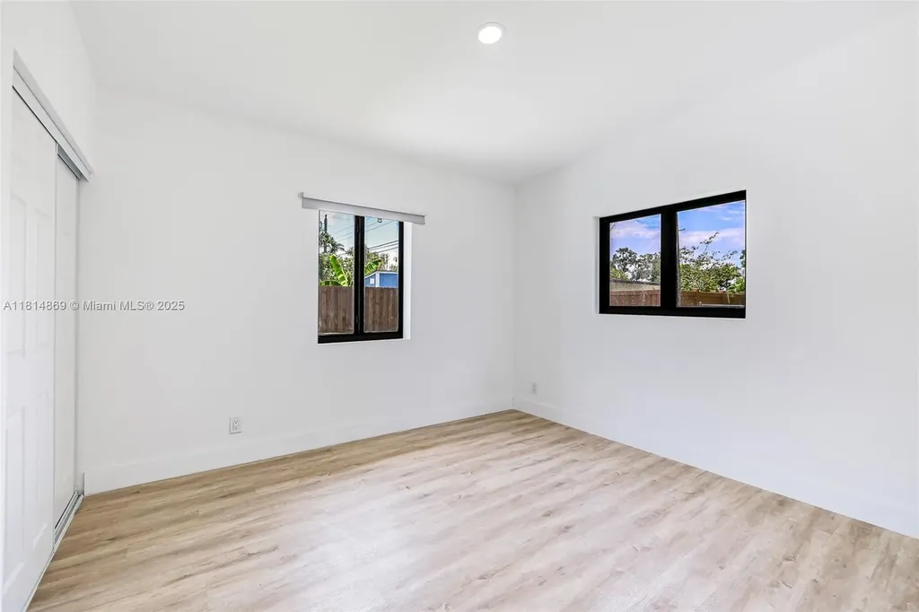 3105 SW 16th Street Fort Lauderdale FL 33312