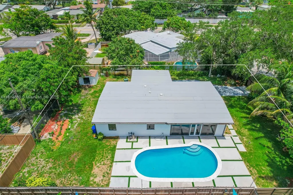 3105 SW 16th Street Fort Lauderdale FL 33312