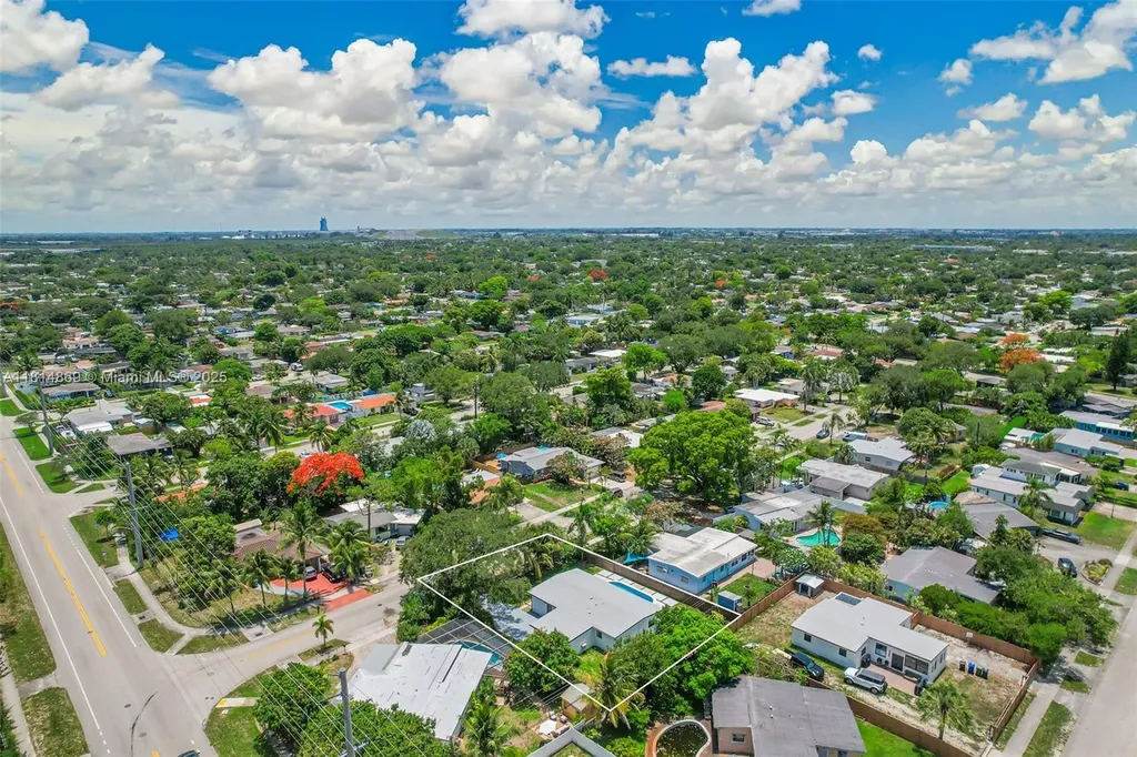 3105 SW 16th Street Fort Lauderdale FL 33312