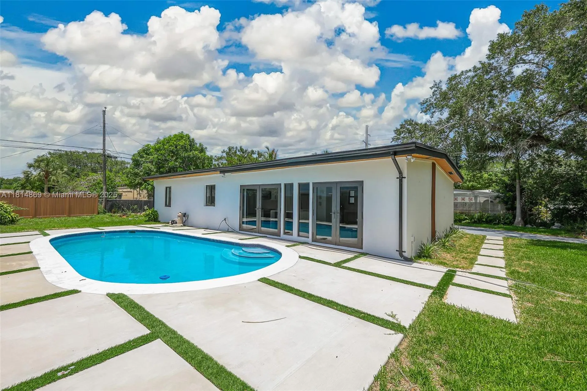 3105 SW 16th Street Fort Lauderdale FL 33312