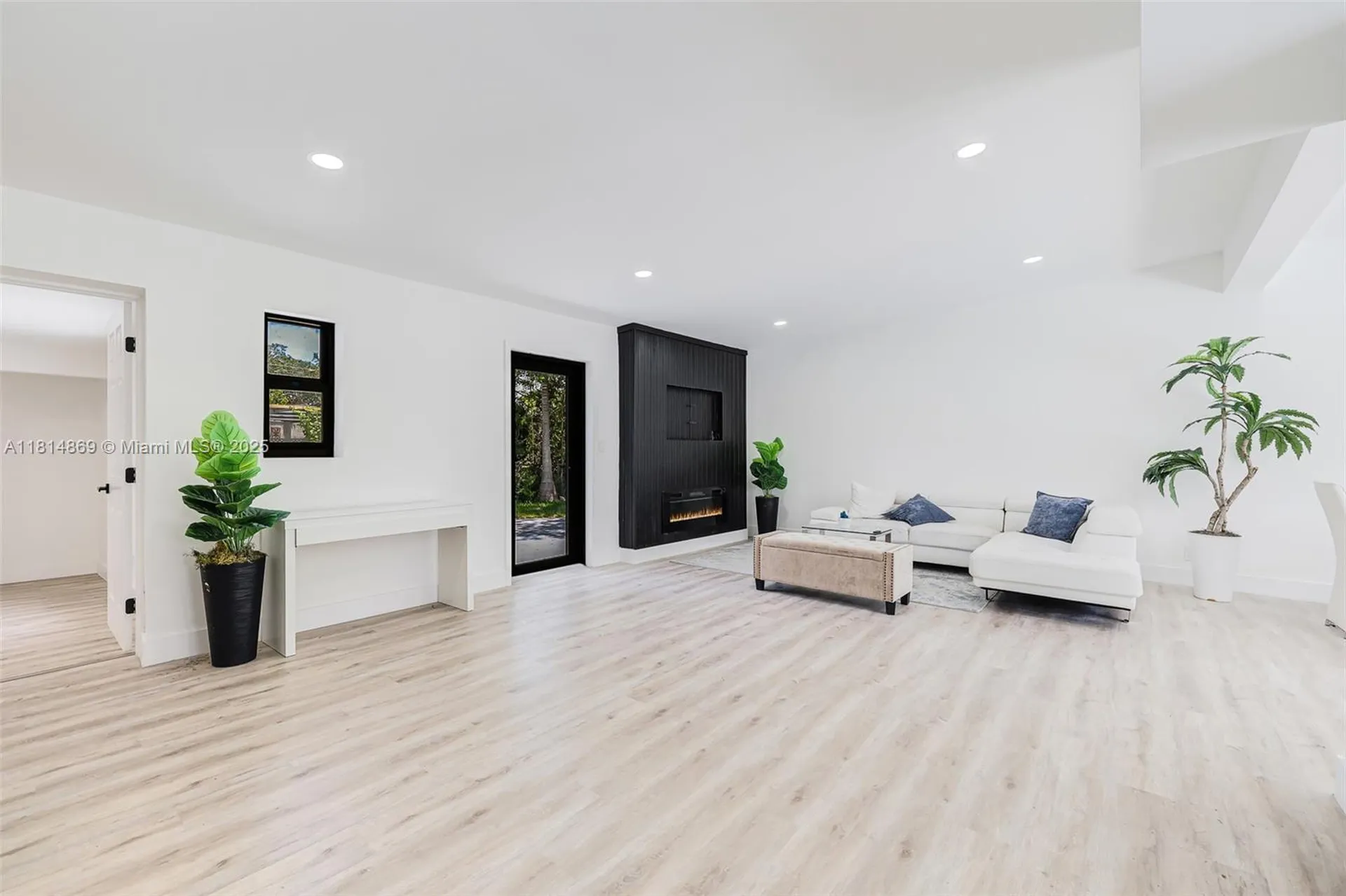 3105 SW 16th Street Fort Lauderdale FL 33312