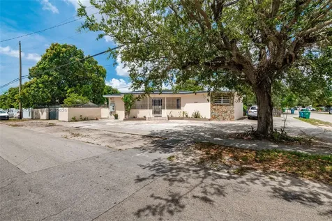 2306 NW 102nd Street Miami FL 33147
