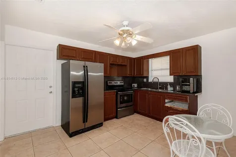 2306 NW 102nd Street Miami FL 33147