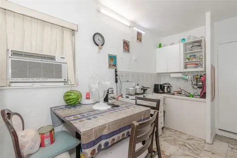 2306 NW 102nd Street Miami FL 33147