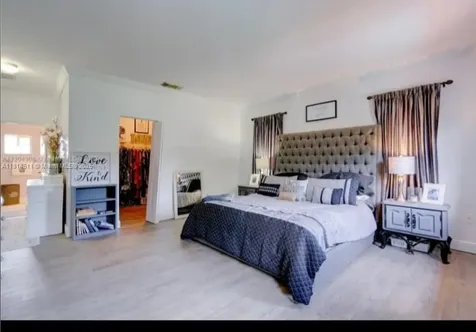 2967 NE 42nd Avenue Homestead FL 33033