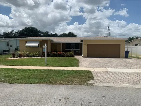 9280 SW 55th Street Cooper City FL 33328