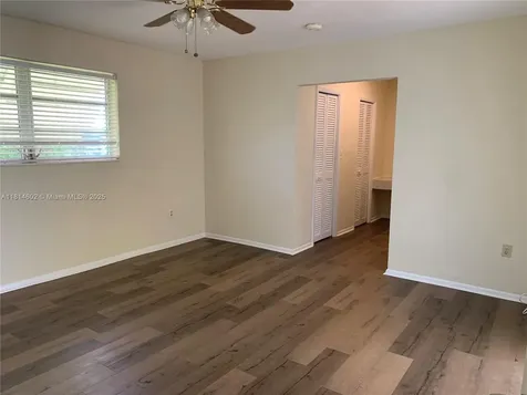 9280 SW 55th Street Cooper City FL 33328