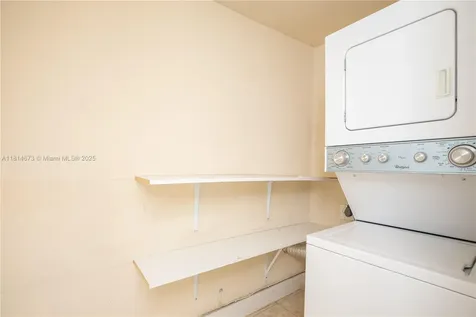 918 NE 6th Street Hallandale Beach FL 33009