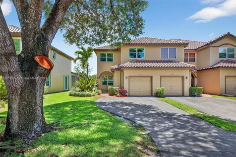 1860 SW 53rd Avenue Plantation FL 33317