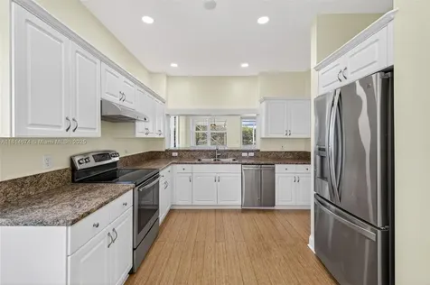 1860 SW 53rd Avenue Plantation FL 33317