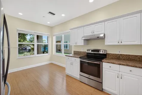 1860 SW 53rd Avenue Plantation FL 33317
