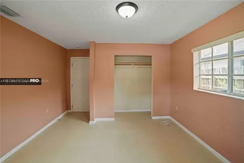 2760 NW 168th Terrace Miami Gardens FL 33056
