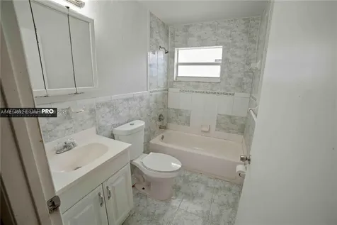 2760 NW 168th Terrace Miami Gardens FL 33056