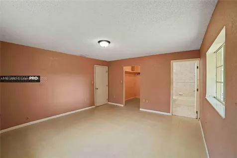 2760 NW 168th Terrace Miami Gardens FL 33056