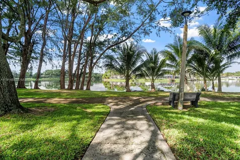 10300 Laurel Court Pembroke Pines FL 33026