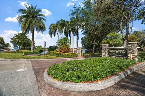 10300 Laurel Court Pembroke Pines FL 33026