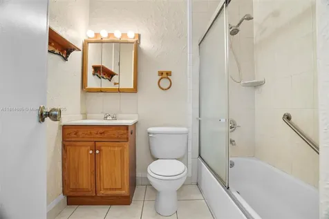 10300 Laurel Court Pembroke Pines FL 33026