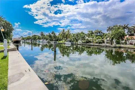 1109 NE 89th Street Miami FL 33138