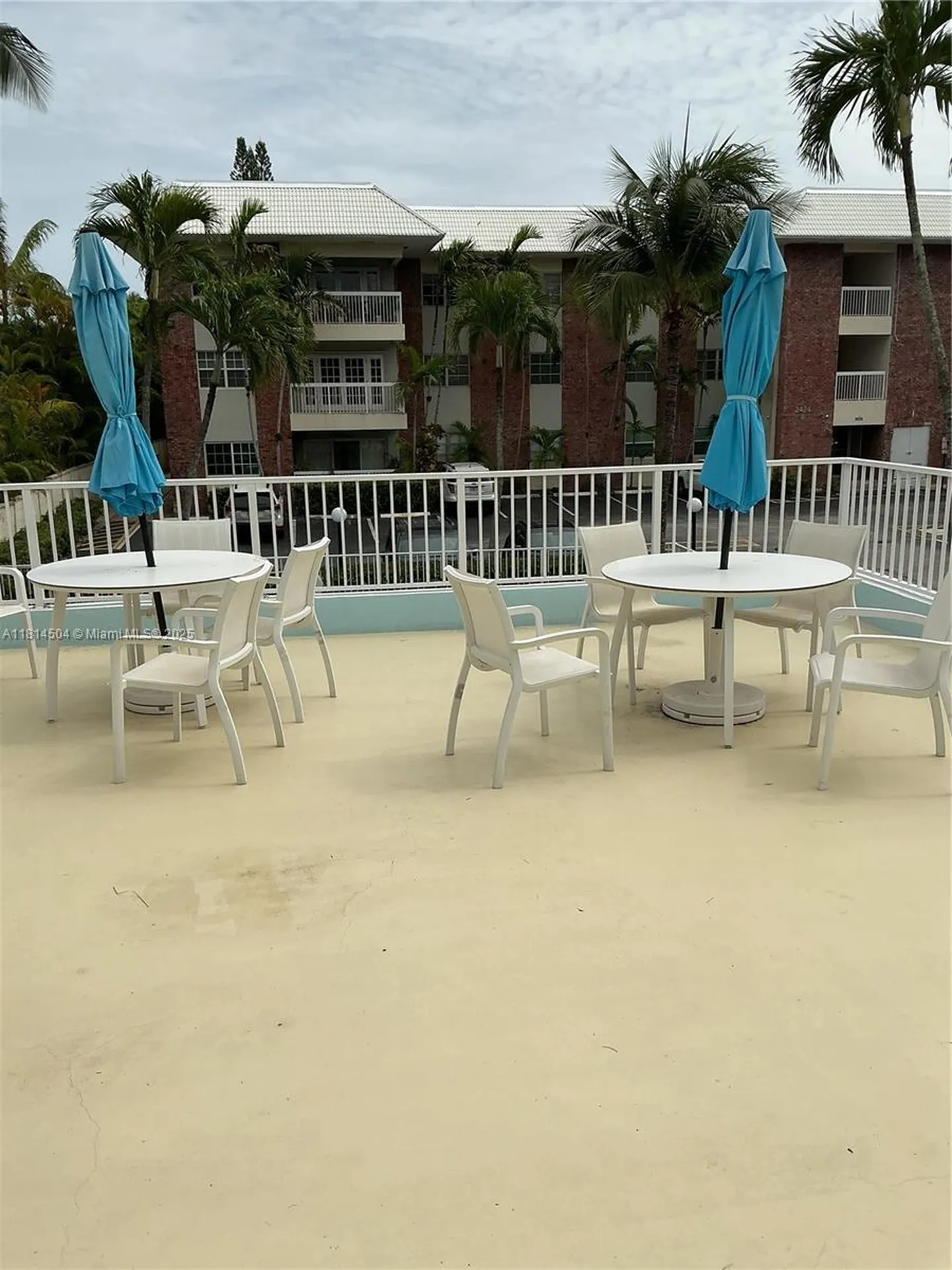 2426 SE 17th Causeway Fort Lauderdale FL 33316